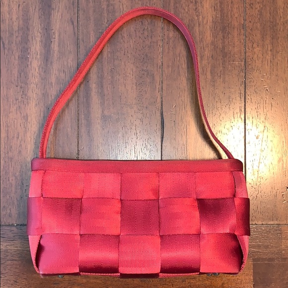 the original seatbelt bag